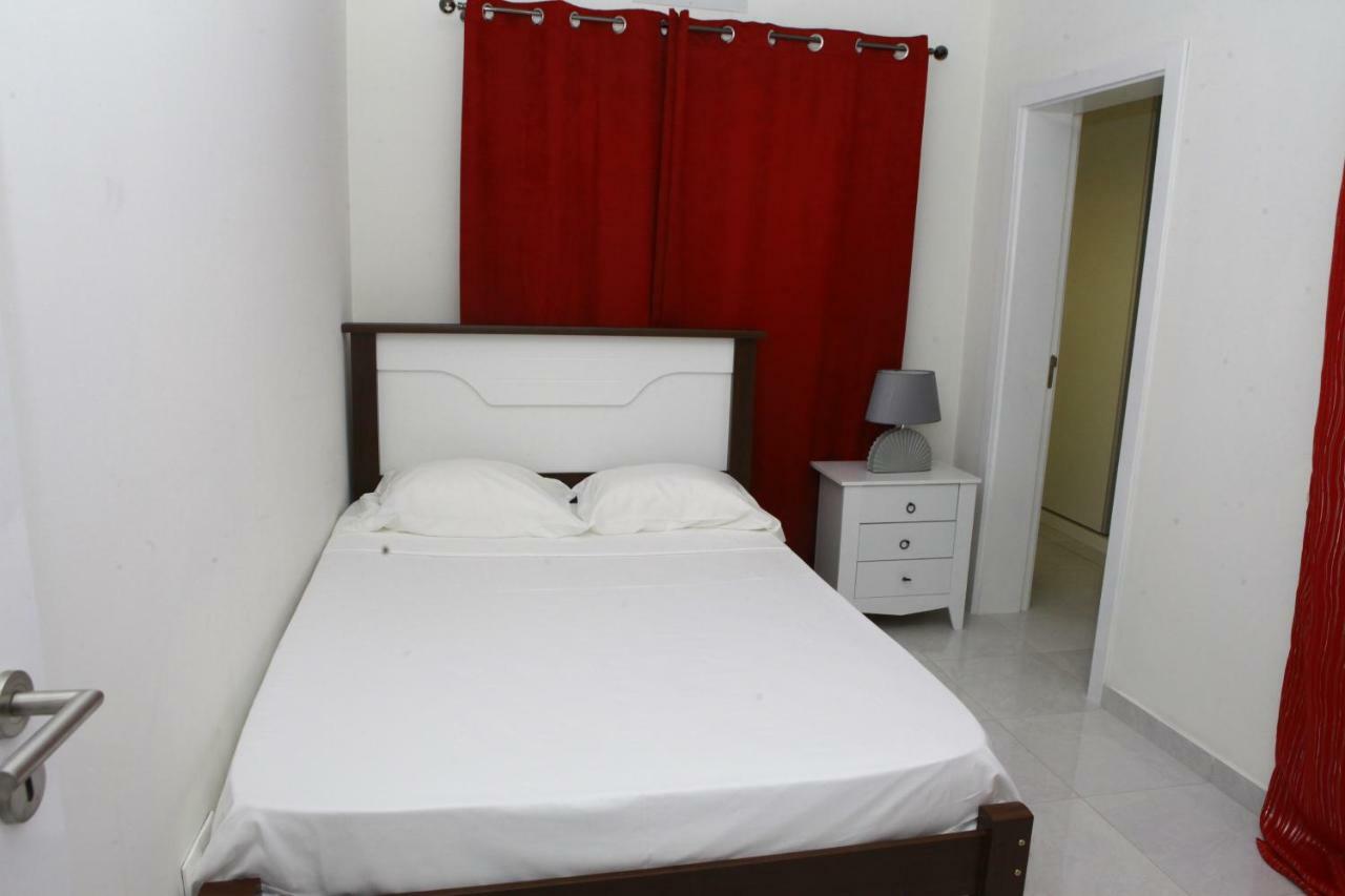 Apartamento Junior Praia Dış mekan fotoğraf